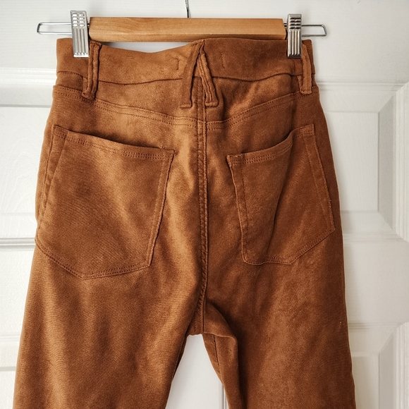 Good American Good waist faux suede pants - Picture 9 of 10
